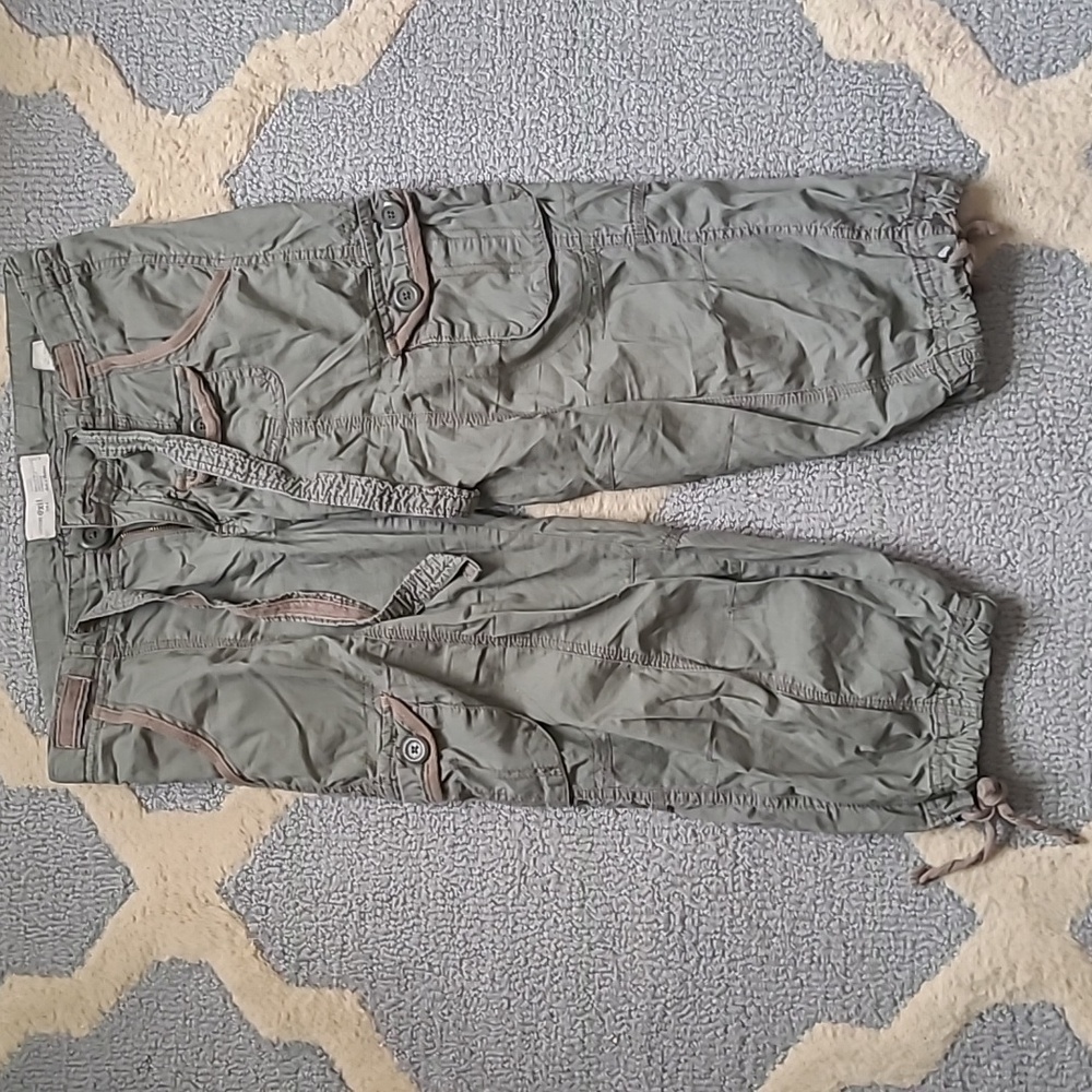 🗽 Fashion Exit Olive Green Capri Cargo Pants Side back Pockets S